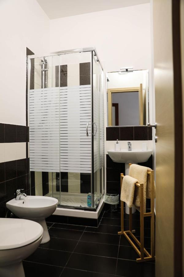 Aura Home Rent Of Rooms With Shared Kitchen Bari Extérieur photo